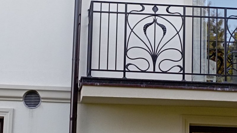 Balustrada z wzorem geometrycznym