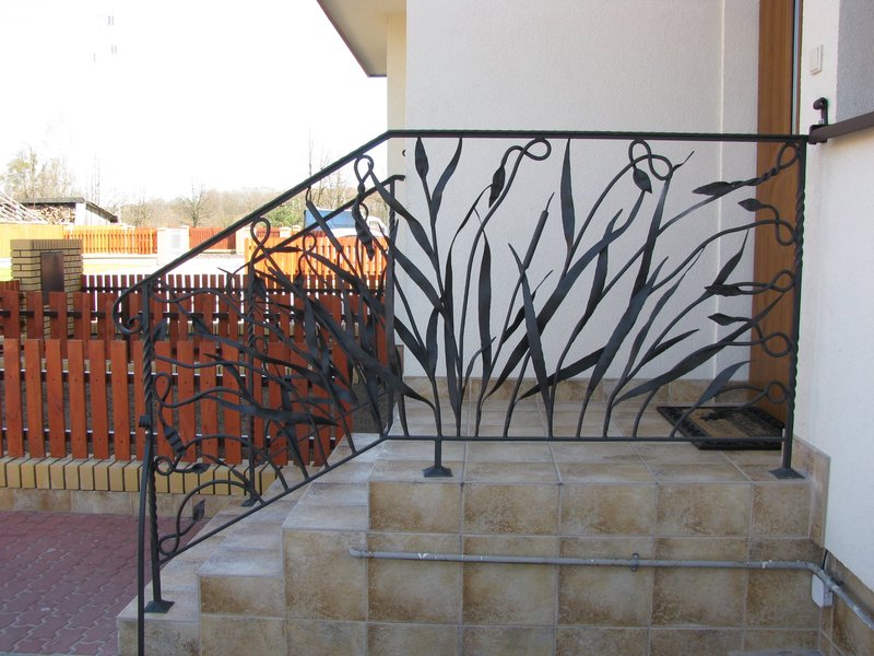 Niestandardowa balustrada schodowa